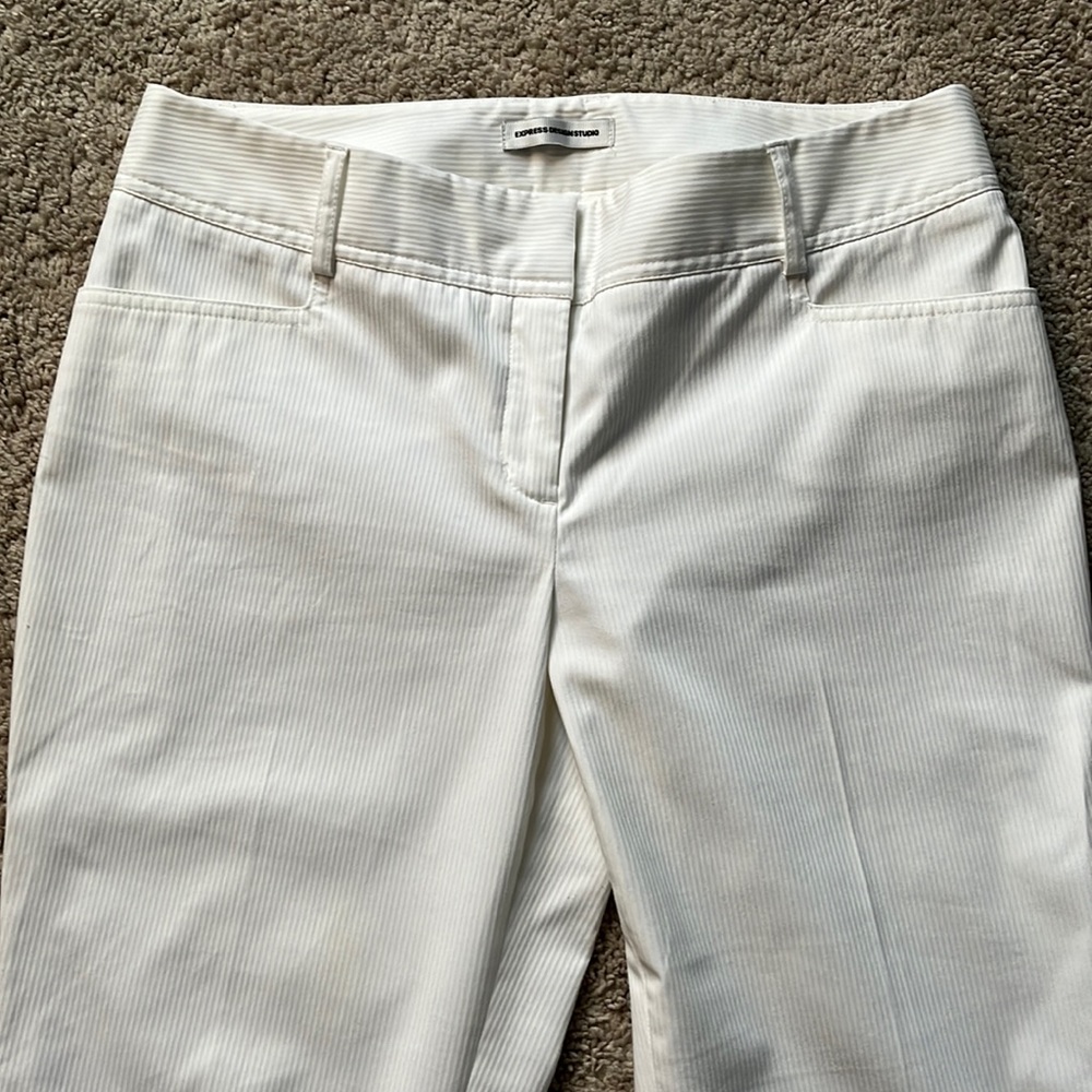 Express Capris